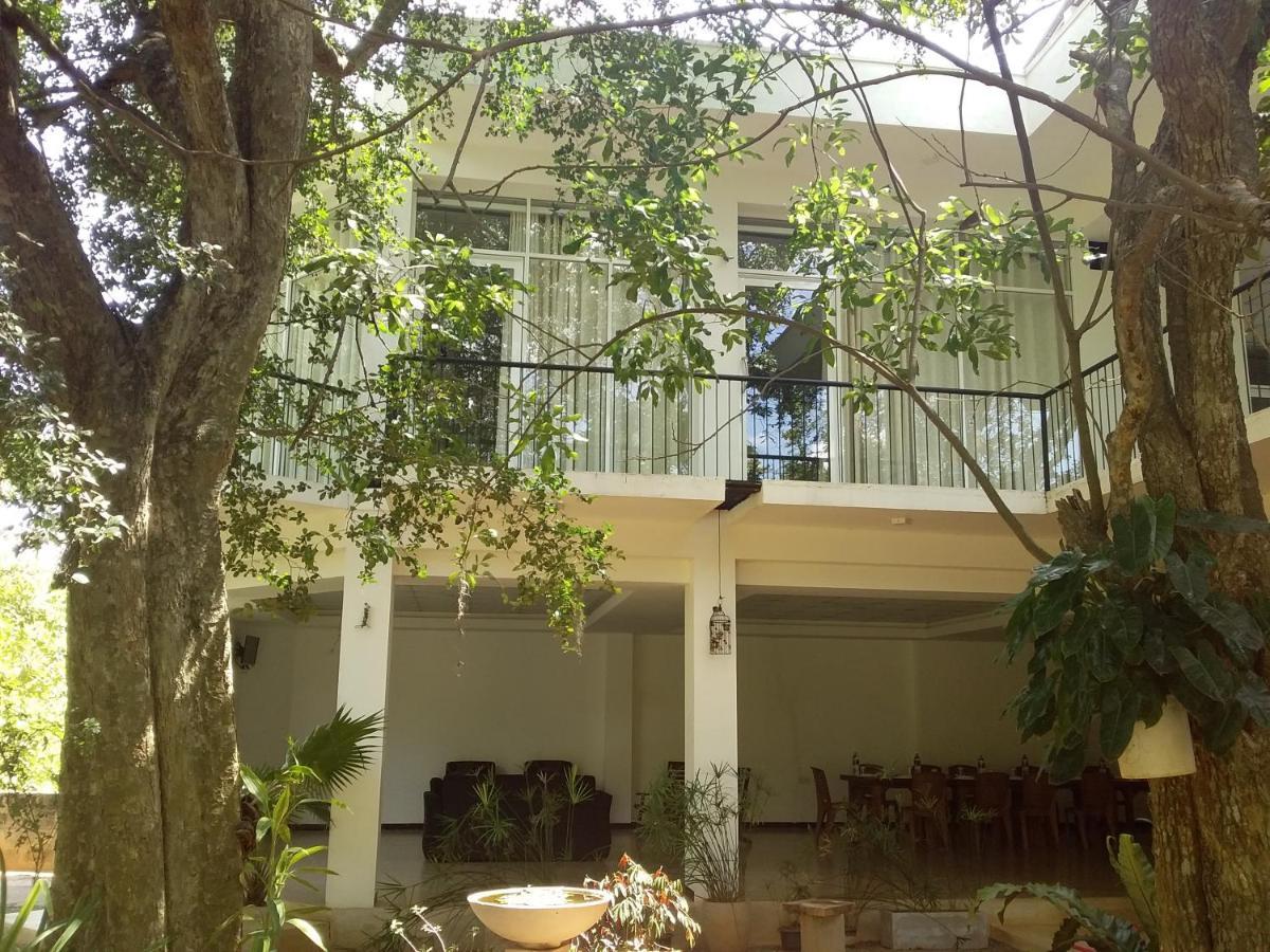 Sudunelum Holiday Resort Anuradhapura Exterior photo