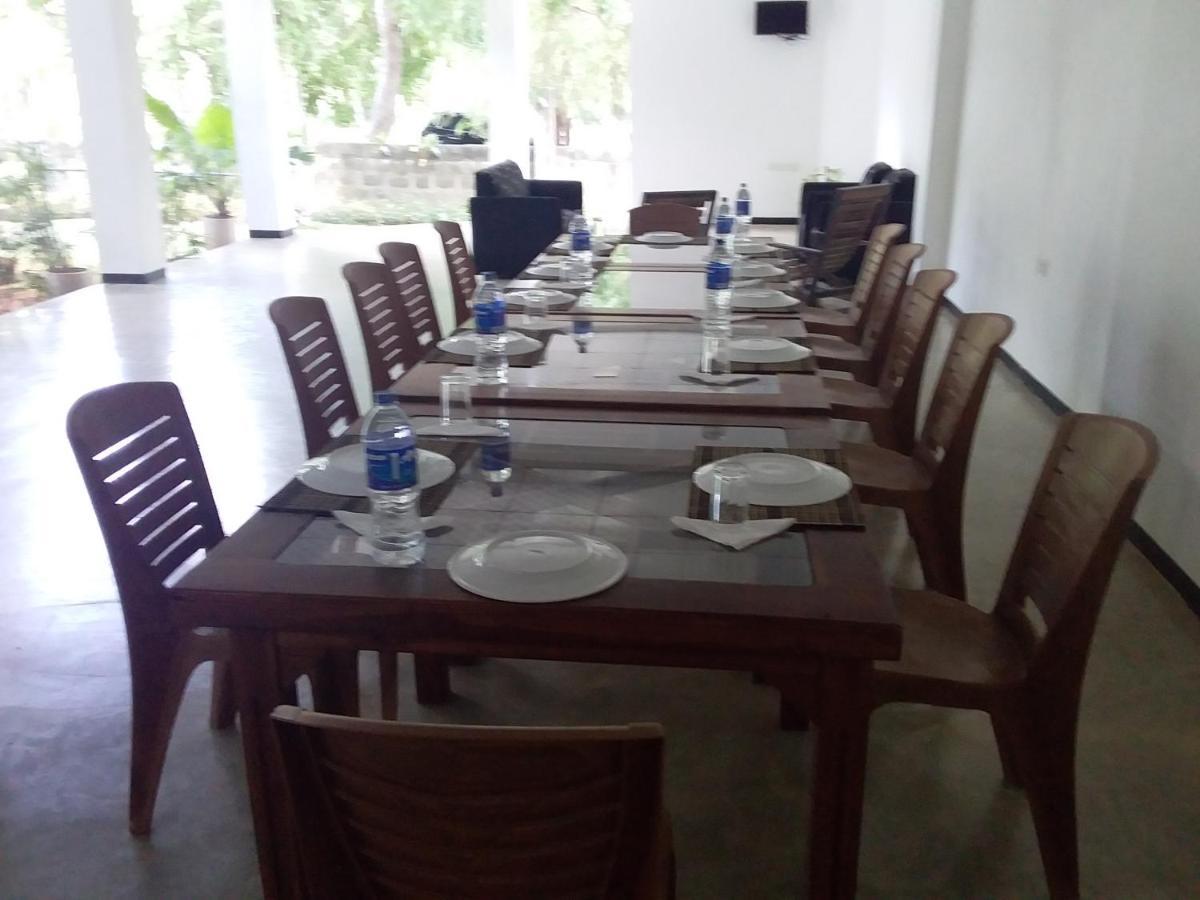 Sudunelum Holiday Resort Anuradhapura Exterior photo