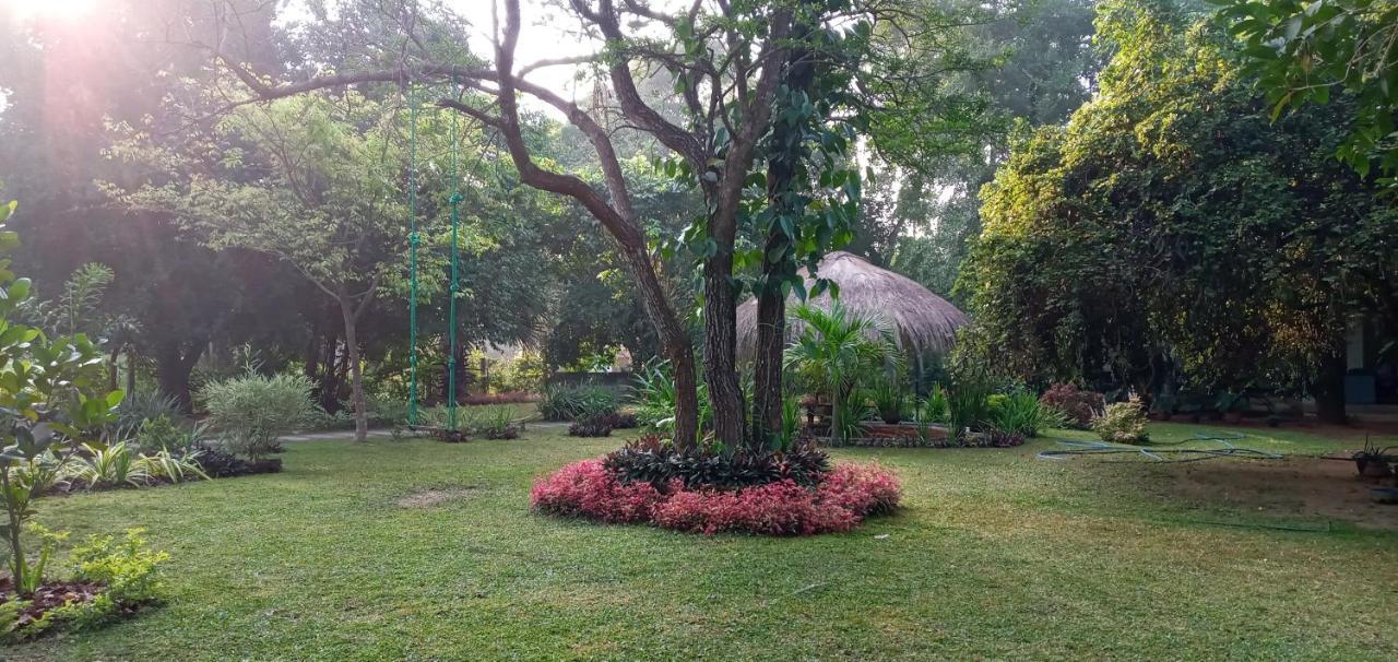 Sudunelum Holiday Resort Anuradhapura Exterior photo