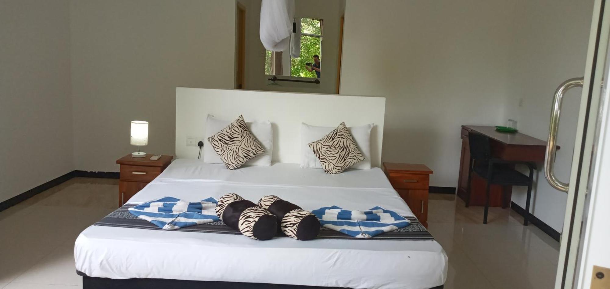Sudunelum Holiday Resort Anuradhapura Exterior photo