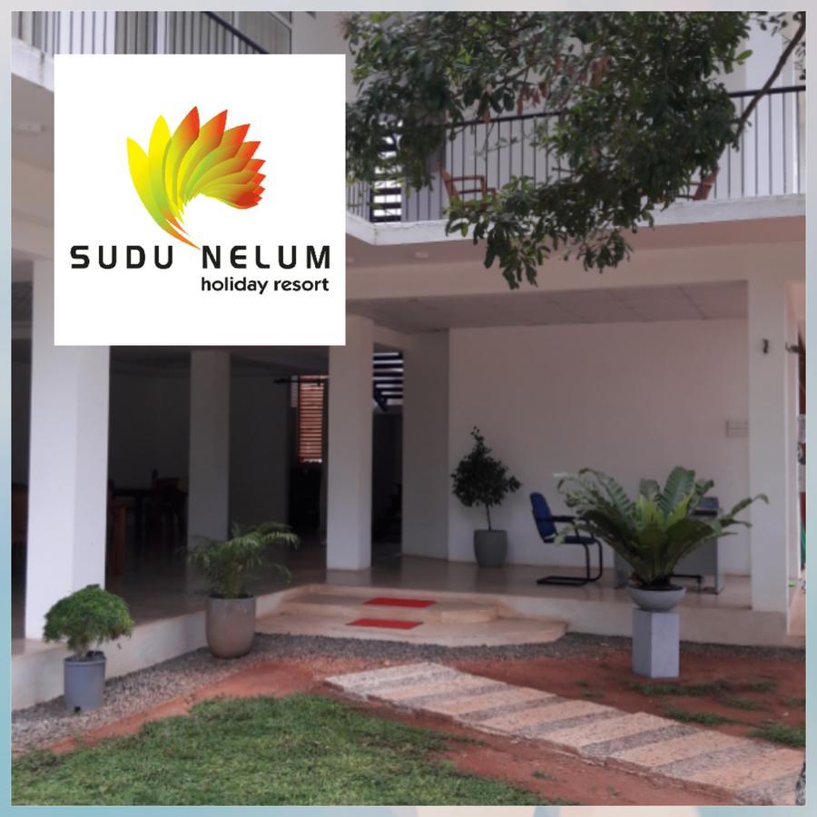 Sudunelum Holiday Resort Anuradhapura Exterior photo