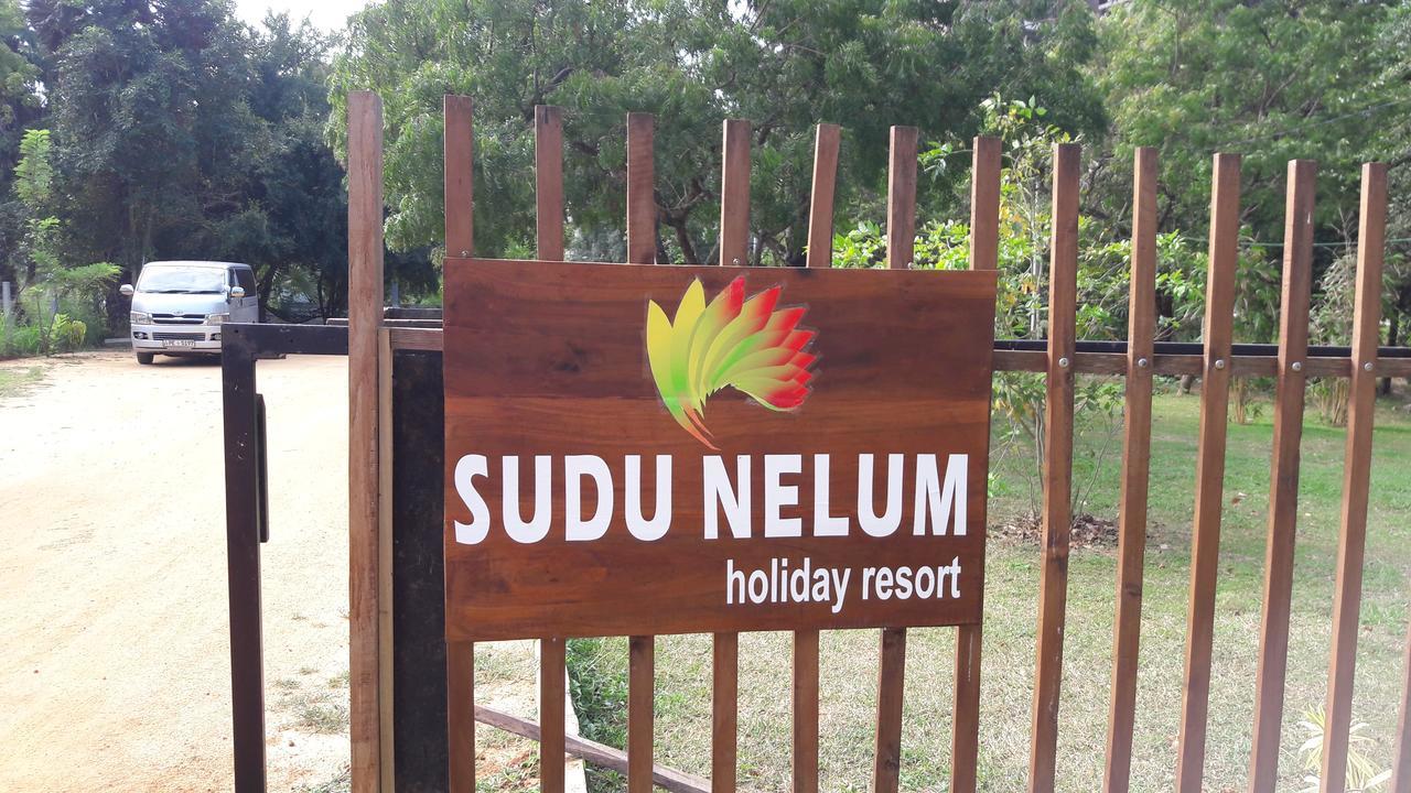 Sudunelum Holiday Resort Anuradhapura Exterior photo